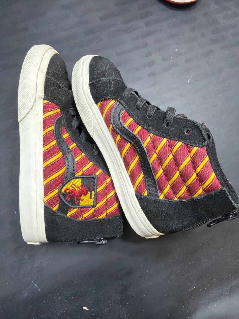 Vans Harry Potter Gryffindor Sk8-Hi Zip Toddler Boys Sneakers Size 9 US 25.5 EU! - Picture 9 of 11